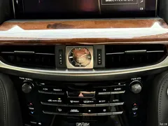 2017 Lexus LX 570 Peak Special Limited Edition, чёрный — фото 11