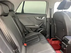 2022 Audi Q2L 35 TFSI, белый — фото 8