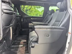 2021 Toyota Alphard Hybrid 2.5L Premium — фото 9