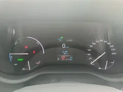 2021 Toyota Sienna 2.5L Hybrid Premium — фото 25