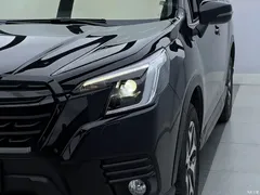2022 Subaru Forester 2.0i AWD Luxury EyeSight, чёрный — фото 3
