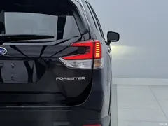 2022 Subaru Forester 2.0i AWD Luxury EyeSight, чёрный — фото 6