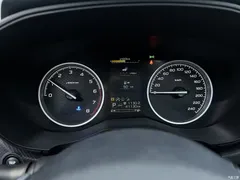 2022 Subaru Forester 2.0i AWD Luxury EyeSight, чёрный — фото 8