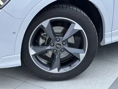 2023 Audi Q3 35 TFSI 1.4T, белый — фото 7