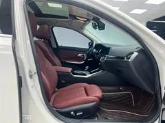2022 BMW 3 Series 3 320Li M, белый — фото 15
