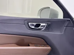 2021 Volvo XC60 T5 4WD Luxury, белый — фото 7