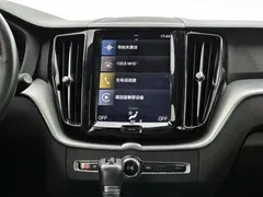 2021 Volvo XC60 T5 4WD Luxury, белый — фото 11