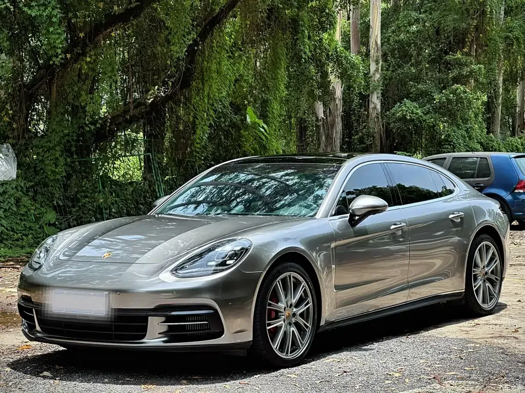 2021 Porsche Panamera Executive 2.9T