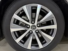 2021 Lexus ES 200 Excellence — фото 8