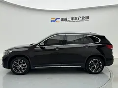 2021 BMW X1 Leading — фото 3