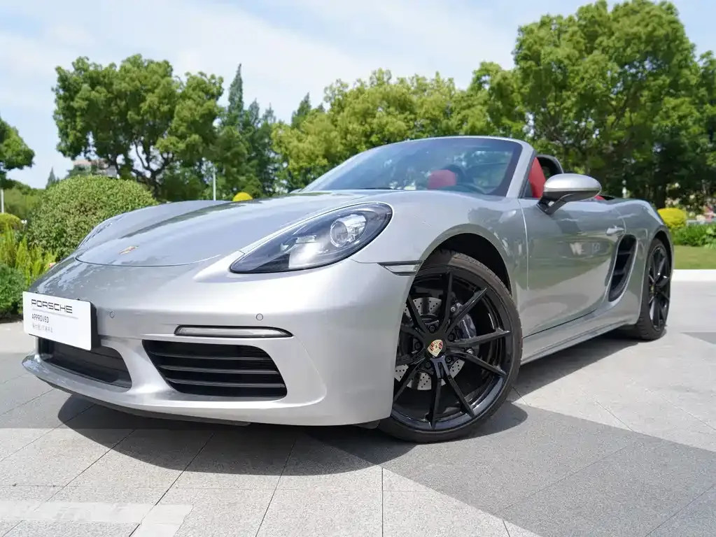 2022 Porsche 718 Boxster 2.0T