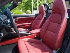 2022 Porsche 718 Boxster 2.0T — фото 12