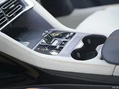 2023 BYD Song PLUS New Energy Champion DM-i 150KM Flagship PLUS, белый — фото 15