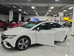 2022 Mercedes-Benz EQE 350 Luxury, белый — фото 4