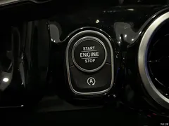 2023 Mercedes-Benz GLA GLA 200 — фото 16