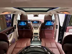 2021 Mercedes-Benz Maybach GLS 600 4MATIC, чёрный — фото 18