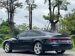 2022 Audi A7L 45 TFSI quattro S-line, чёрный — фото 4