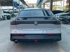 2022 Changan UNI-V 1.5T — фото 8