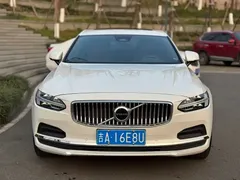 2023 Volvo S90, белый — фото 2