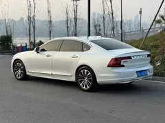 2023 Volvo S90, белый — фото 4