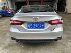 2021 Toyota Camry 2.5G Luxury — фото 5