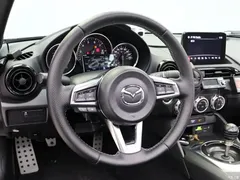 2023 Mazda MX-5 2.0L Ink Gauge, чёрный — фото 9
