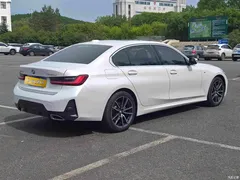 2023 BMW 3 Series 320Li M Sport Package, белый — фото 4