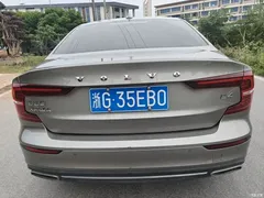 2022 Volvo S60 B4 Zhiyuan Sport — фото 5