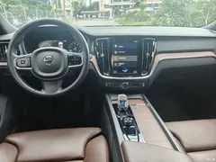 2022 Volvo S60 B4 Zhiyuan Sport — фото 7