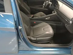 2021 Hyundai Elantra 1.5L CVT GLX Elite, синий — фото 25