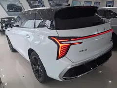 2025 Hongqi HS3 PHEV 117km PLUS, белый — фото 5