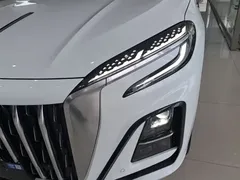 2025 Hongqi HS3 PHEV 117km PLUS, белый — фото 24