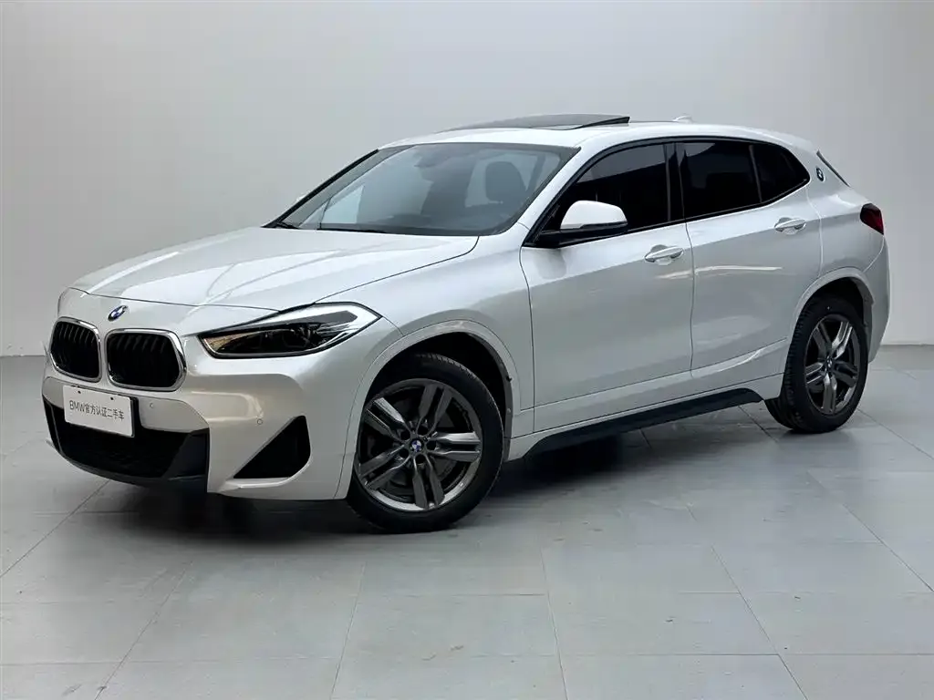 2022 BMW X2 M