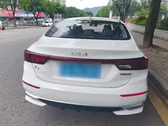 2021 Kia Cerato 1.5L CVT Fashion, белый — фото 6