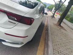 2021 Kia Cerato 1.5L CVT Fashion, белый — фото 8