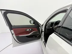 2023 BMW 3 Series 320Li M Sport Package, белый — фото 19