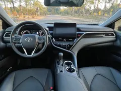 2021 Toyota Camry 2.0G Luxury, чёрный — фото 14