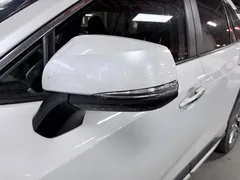 2020 Toyota Wildlander 2.0L CVT 4WD Premium, белый — фото 5