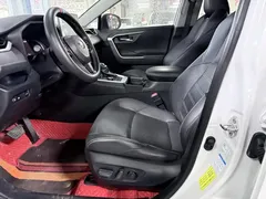 2020 Toyota Wildlander 2.0L CVT 4WD Premium, белый — фото 10
