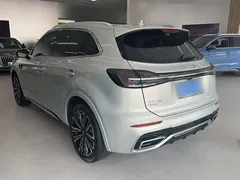 2023 Hongqi HS5 2.0T 4WD Pro — фото 9