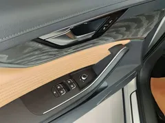 2023 Hongqi HS5 2.0T 4WD Pro — фото 21