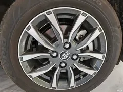 2022 Toyota Yaris L 1.5L CVT leads PLUS — фото 10