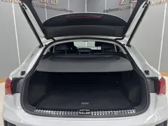 2022 Audi Q3 Sportback 35 TFSI, белый — фото 11