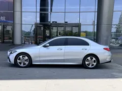 2022 Mercedes-Benz C-Class C 200 L Sport — фото 4
