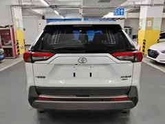 2021 Toyota RAV4 2.0L CVT 2WD PLUS, белый — фото 5