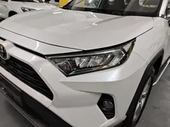 2021 Toyota RAV4 2.0L CVT 2WD PLUS, белый — фото 8