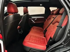 2023 Jetour Jietu X70 PLUS 1.5T DCT Brave PLUS 5-seater, чёрный — фото 12