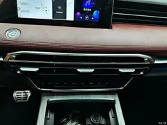 2023 Jetour Jietu X70 PLUS 1.5T DCT Brave PLUS 5-seater, чёрный — фото 21