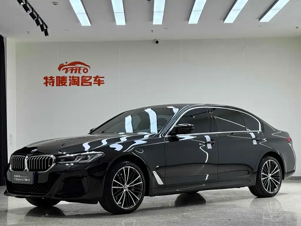 2023 BMW 5 Series 530Li Leading M Sport Package