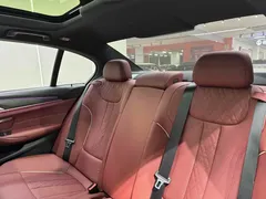 2023 BMW 5 Series 530Li Leading M Sport Package, чёрный — фото 40